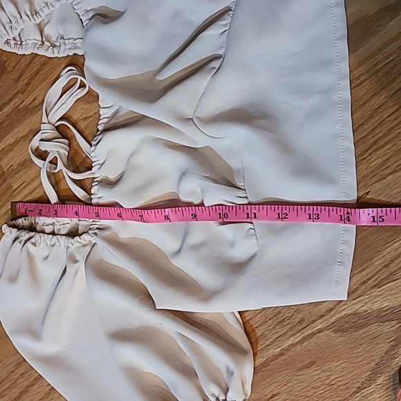 SHEIN Privé Lace Up Backless Puff Sleeve Top Women's Size Large - Picture 11 of 15